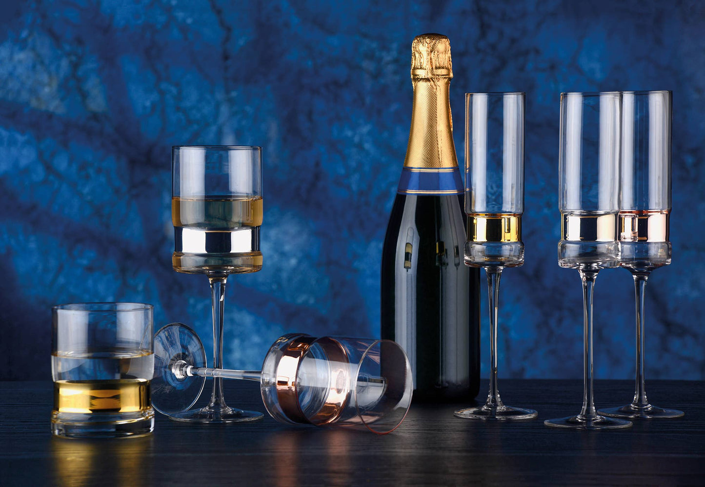 Set of 2 SoHo Wine Glasses Bronze