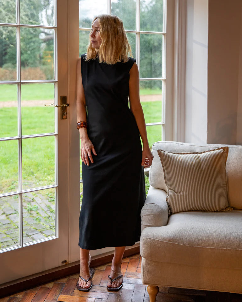 Pippa Dress by The Nook