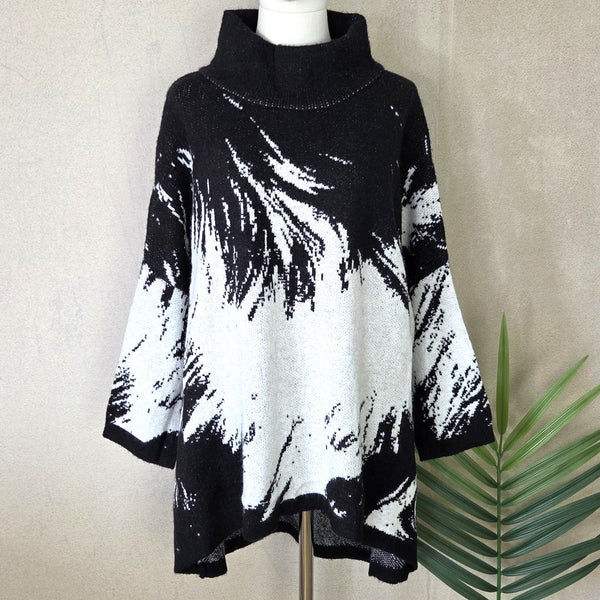 Roomy sweeping design jumper with slight turtle neck - Black/White by The Nook