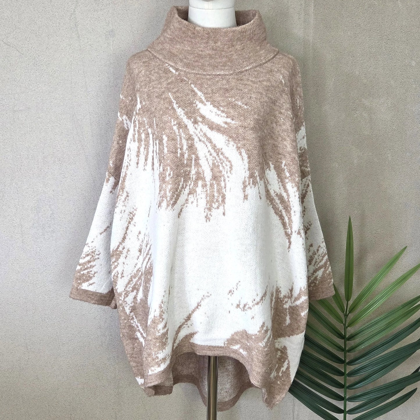 Roomy sweeping design jumper with slight turtle neck - Camel/White by The Nook