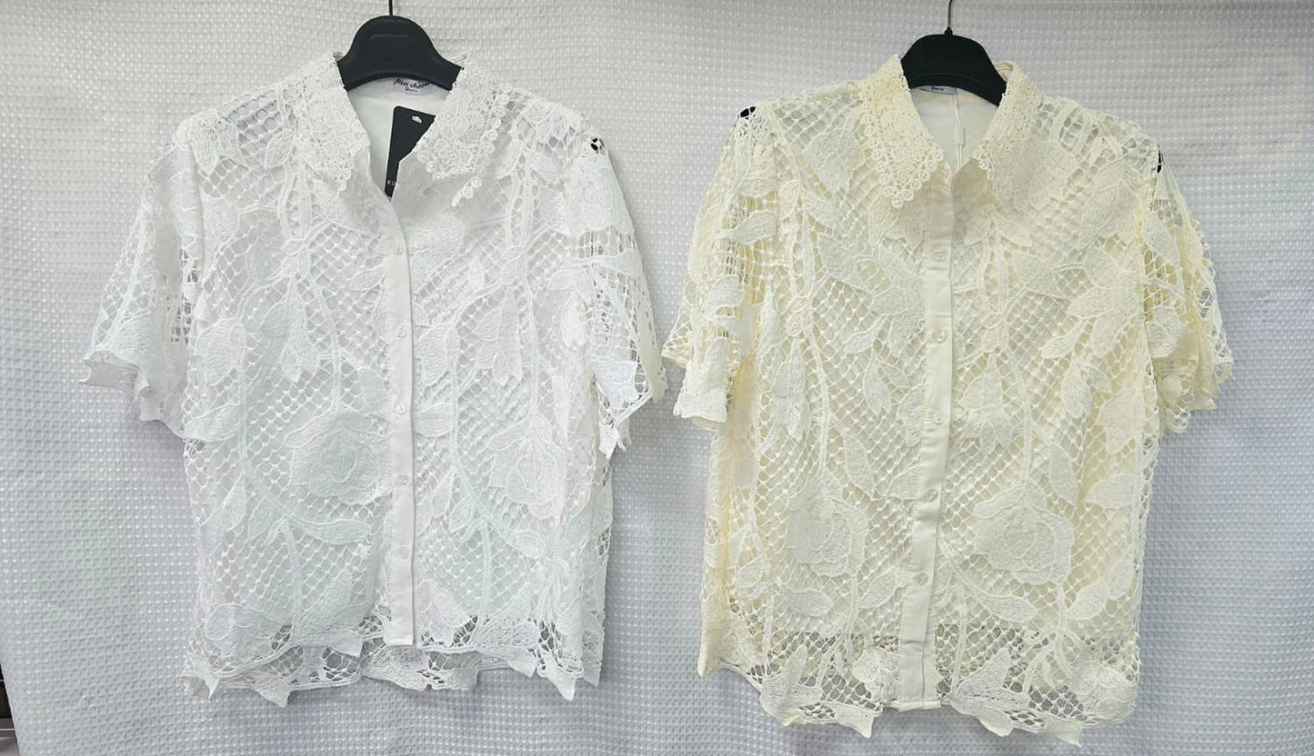 Lace collar short sleeved shirt beige