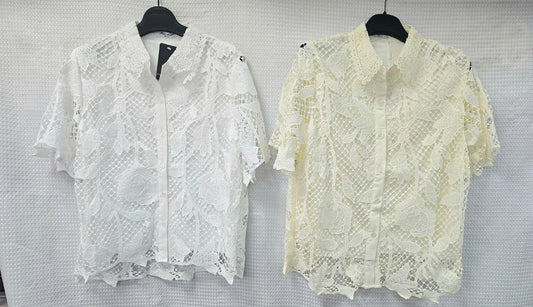 Lace collar short sleeved shirt beige