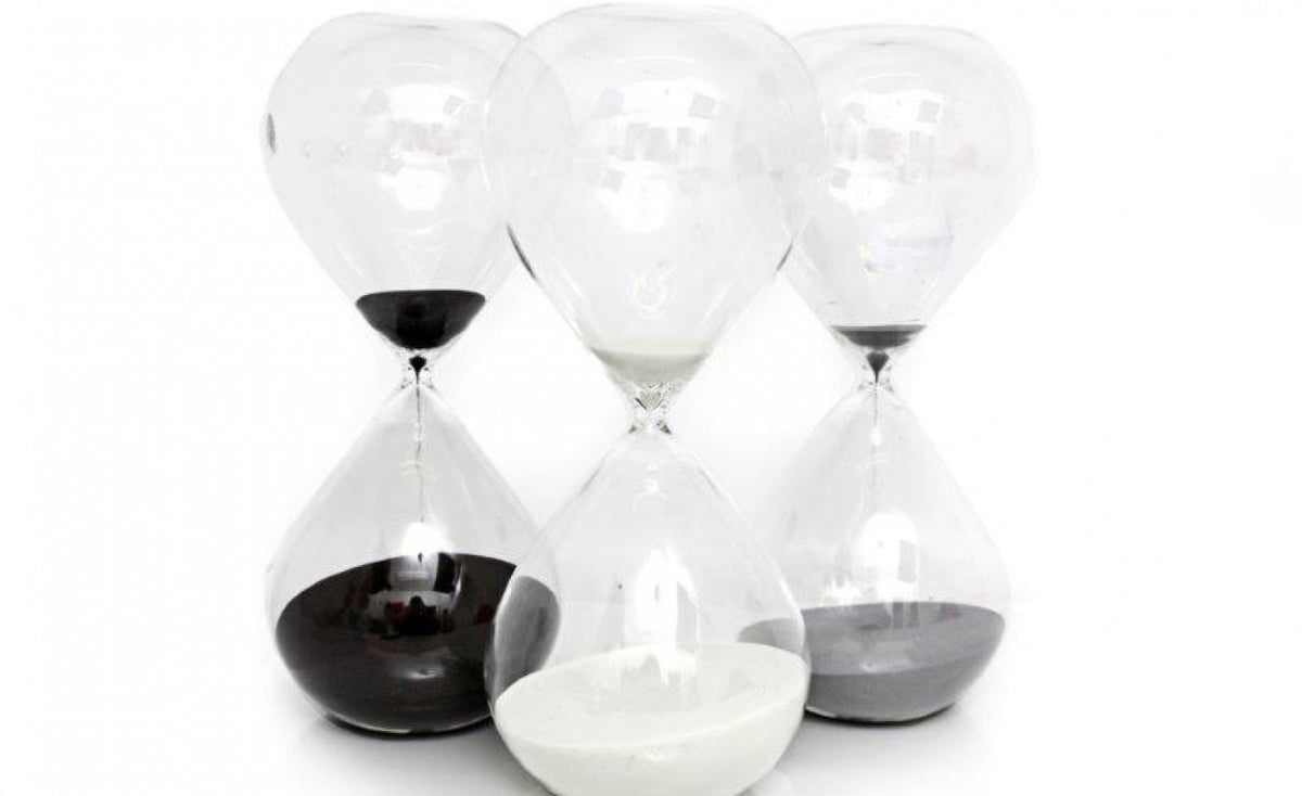 Giant Sand Hour Glass