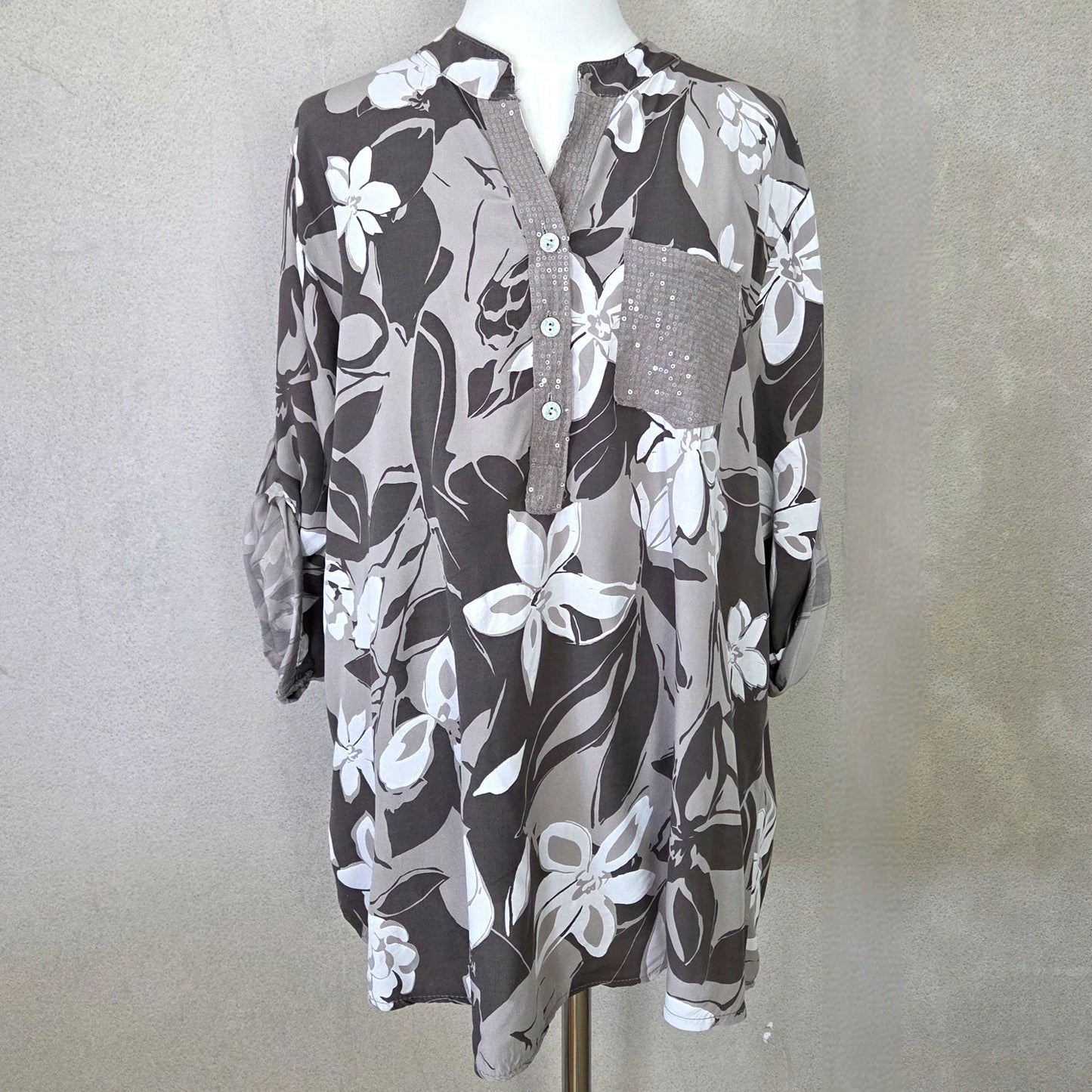 Light Flowers and Dark Leaves print  Shirt - Taupe The Nook