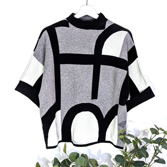 Luxe Knitted retro shapes jumper with 3/4 sleeves Medium - grey/black - The Nook