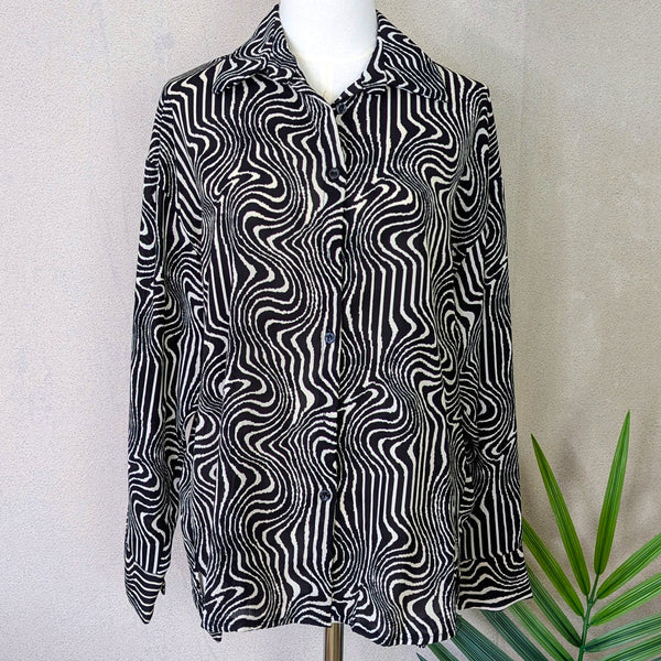 Black & Cream Swirl Print Shirt by The Nook