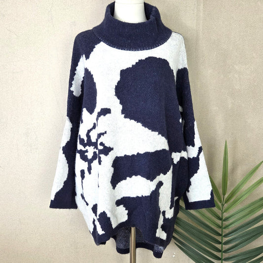 Roomy Abstract Flower Design - Navy by The Nook
