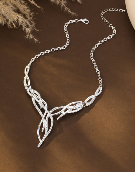 Short Intertwined V Shape Necklace in Silver by The Nook